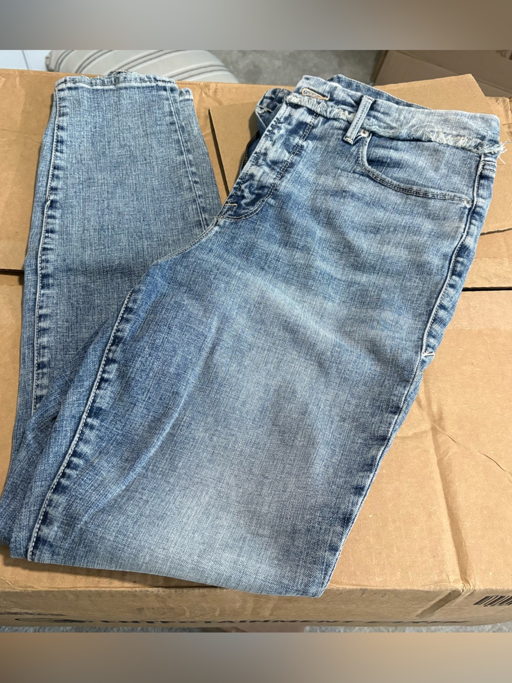 Good American Women’s High Waist Good Legs Jeans